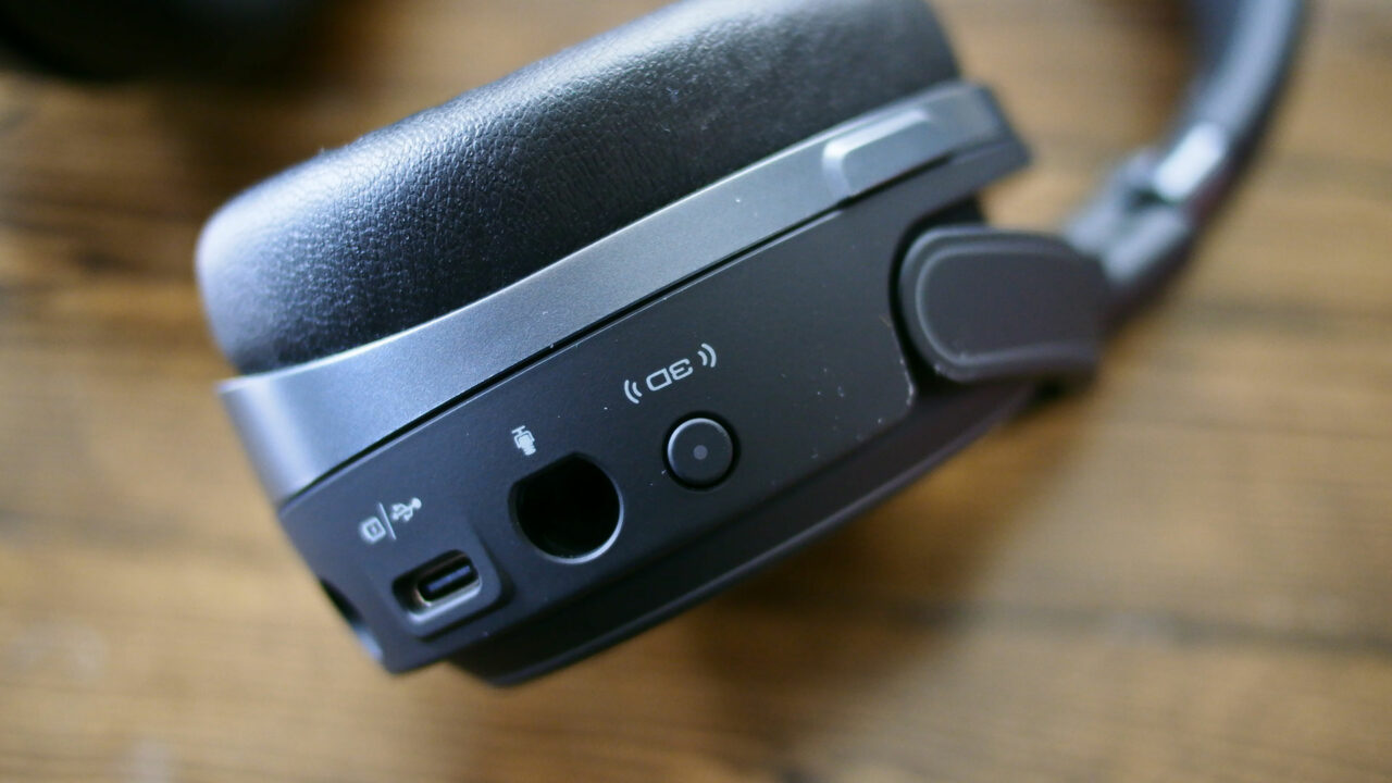 Audeze Mobius 3D Headphones Review Audeze Mobius 3D Headphones Review 5