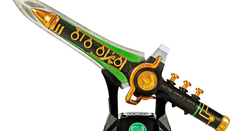 Hasbro Re-Releases Power Rangers Mighty Morphin Dragon Dagger