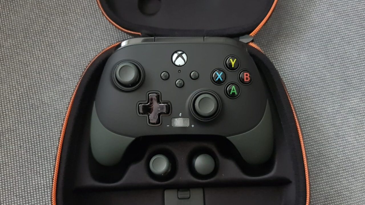 Fusion Pro 2 Wired Controller for Xbox Review 6