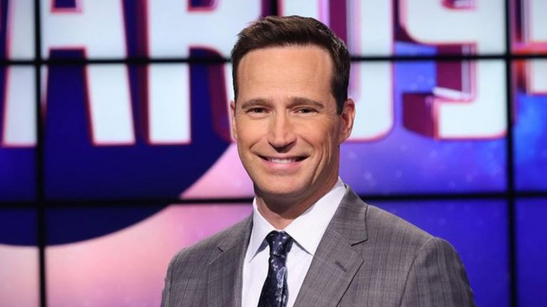 Mike Richards Steps Down as ‘Jeopardy!’ After First Week as Host