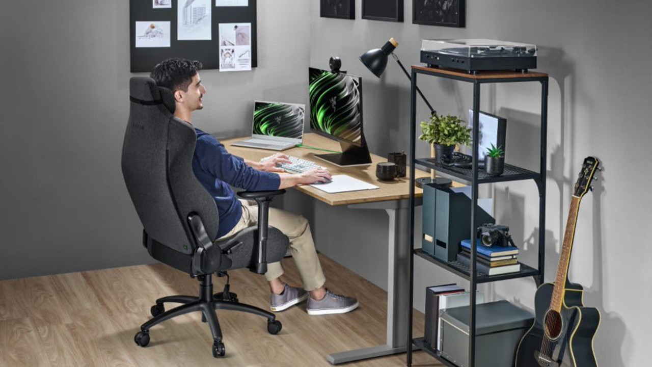 Razzor Razer's Ergonomic Gaming Chairs Expand