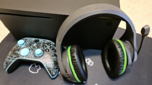 HyperX CloudX Stinger Core Wireless Headset Review 2