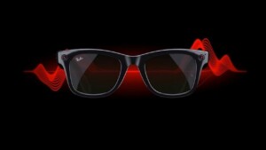 Ray-ban and Facebook Unite to Bring Technophiles the Latest in Smart Glasses