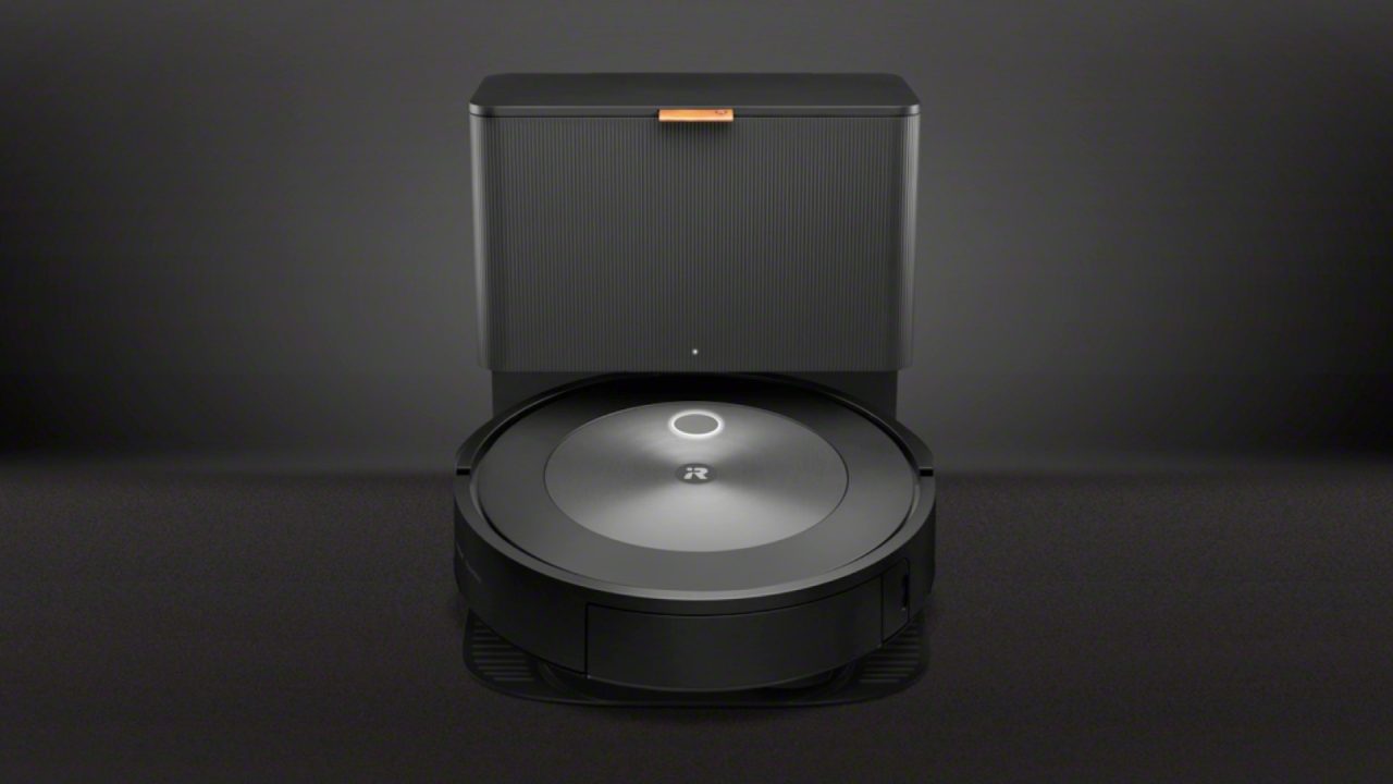 iRobot Roomba j7+ Review 1