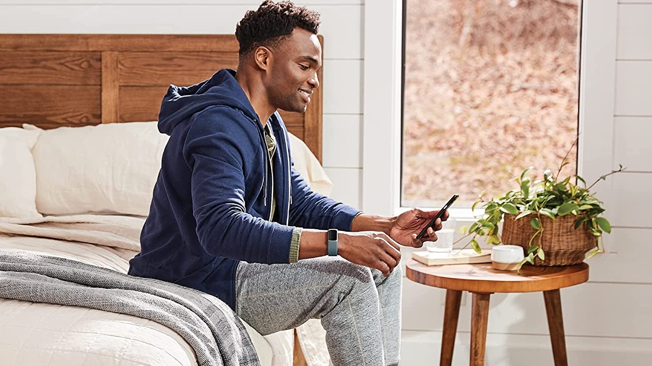 Fitbit Charge 5 Fitness Tracker Review 1