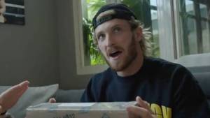 $3.5 Million Scam, Logan Paul's Huge Base Set Pokémon Card Box Is Fake 3