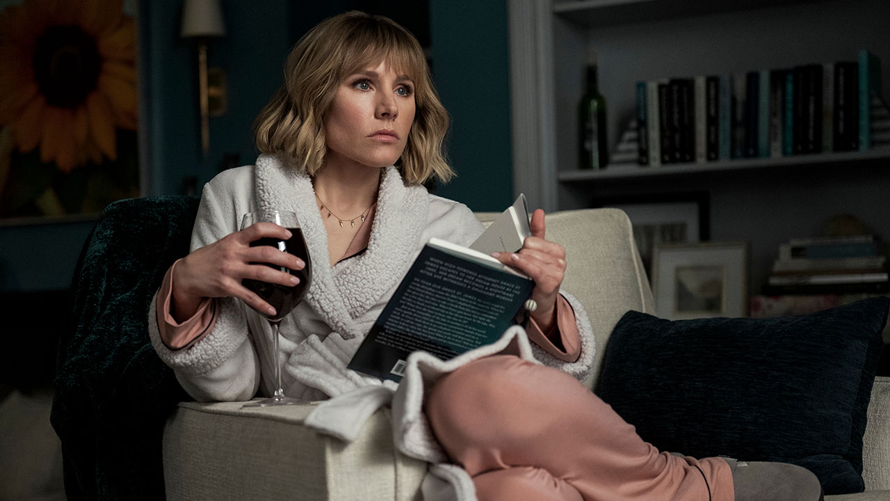 The Woman in the House Across the Street From the Girl in the Window TV Series Review￼