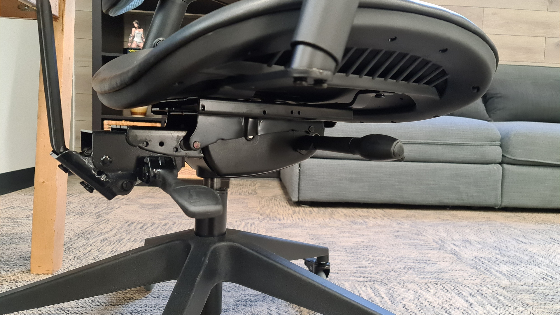 MAVIX M9 Gaming Chair Review CGMagazine