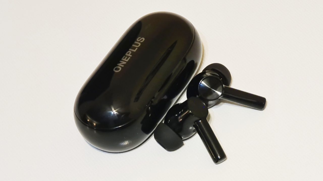 OnePlus Buds Z2 Review 15
