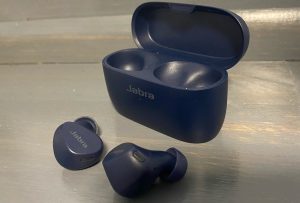 Jabra Elite 4 Active Earbuds Review 8