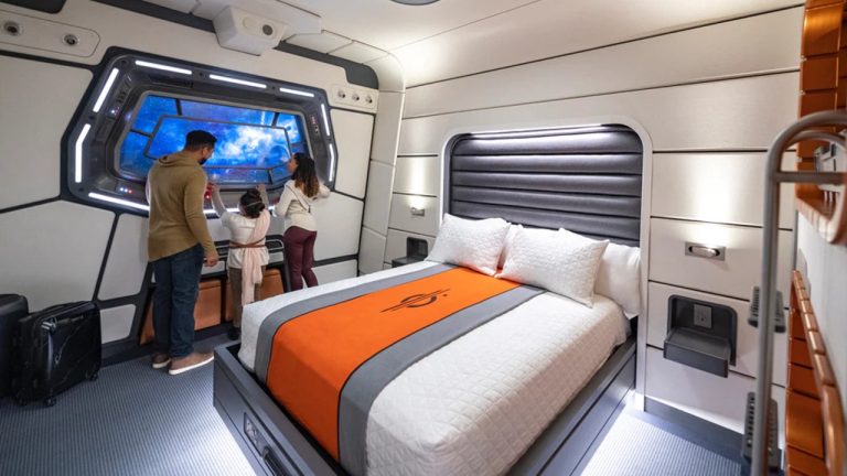Star Wars Galactic Starcruiser Hotel First Impressions Emerge