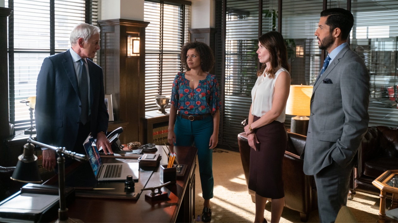 Talking Family Law With Jewel Staite And Victor Garber 4