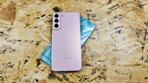 Samsung Galaxy S22+ Review 7