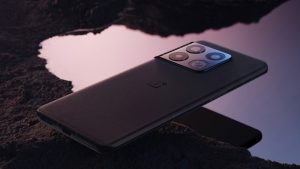 OnePlus 10 Pro Arriving Globally by March with OS Updates and Foldable Phones Tease