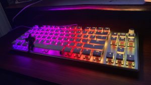 ROCCAT Vulcan TKL Pro Keyboard Review 4