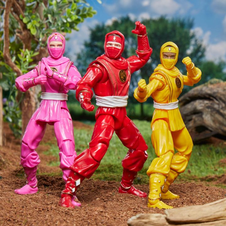 Hasbro Reveals All-New Power Rangers Lightning Collection Items