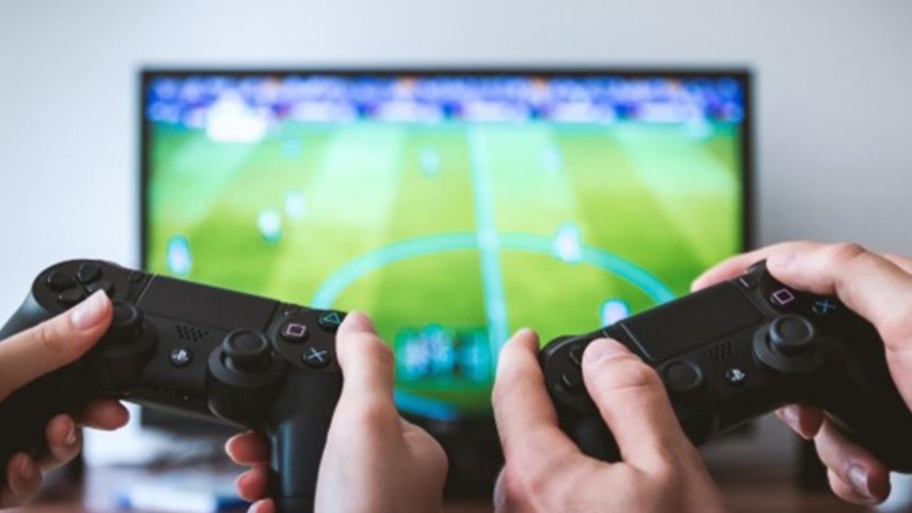 How FIFA Became an Esport
