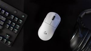 Logitech G Pro X Superlight Wireless Gaming Mouse Review 4