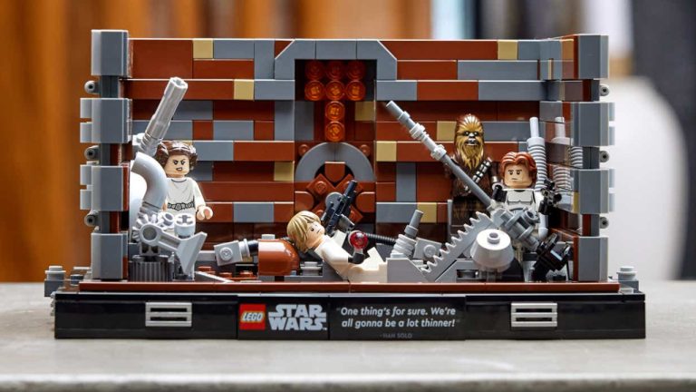 New LEGO Star Wars Diorama Sets Available in Time for May the 4th: Star Wars Day
