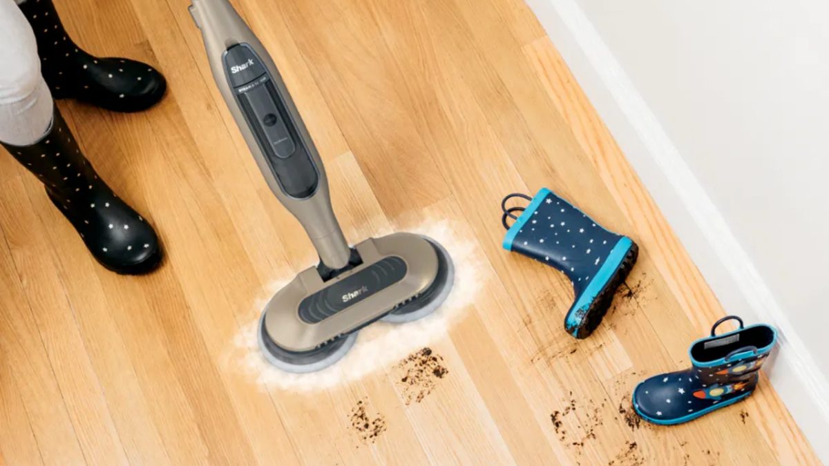 Shark Steam & Scrub Steam Mop Review 1