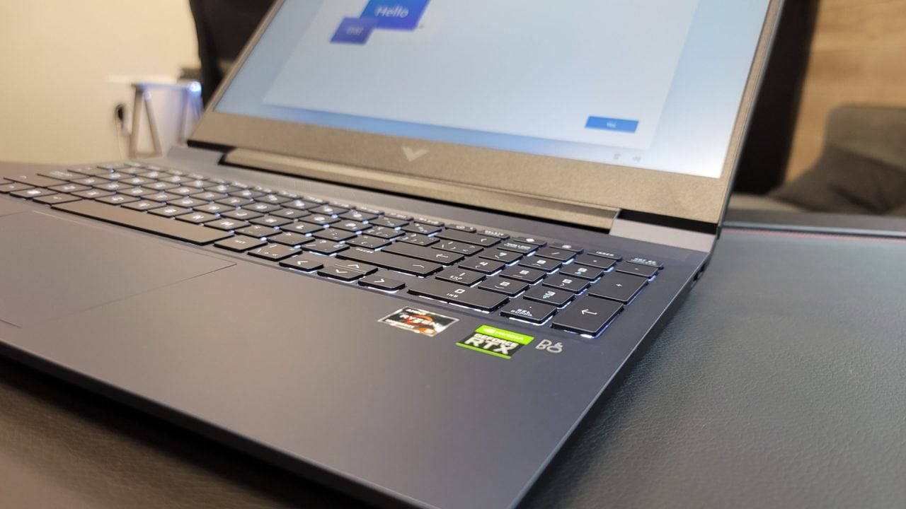 HP Victus 16-e0010ca Gaming Laptop Review