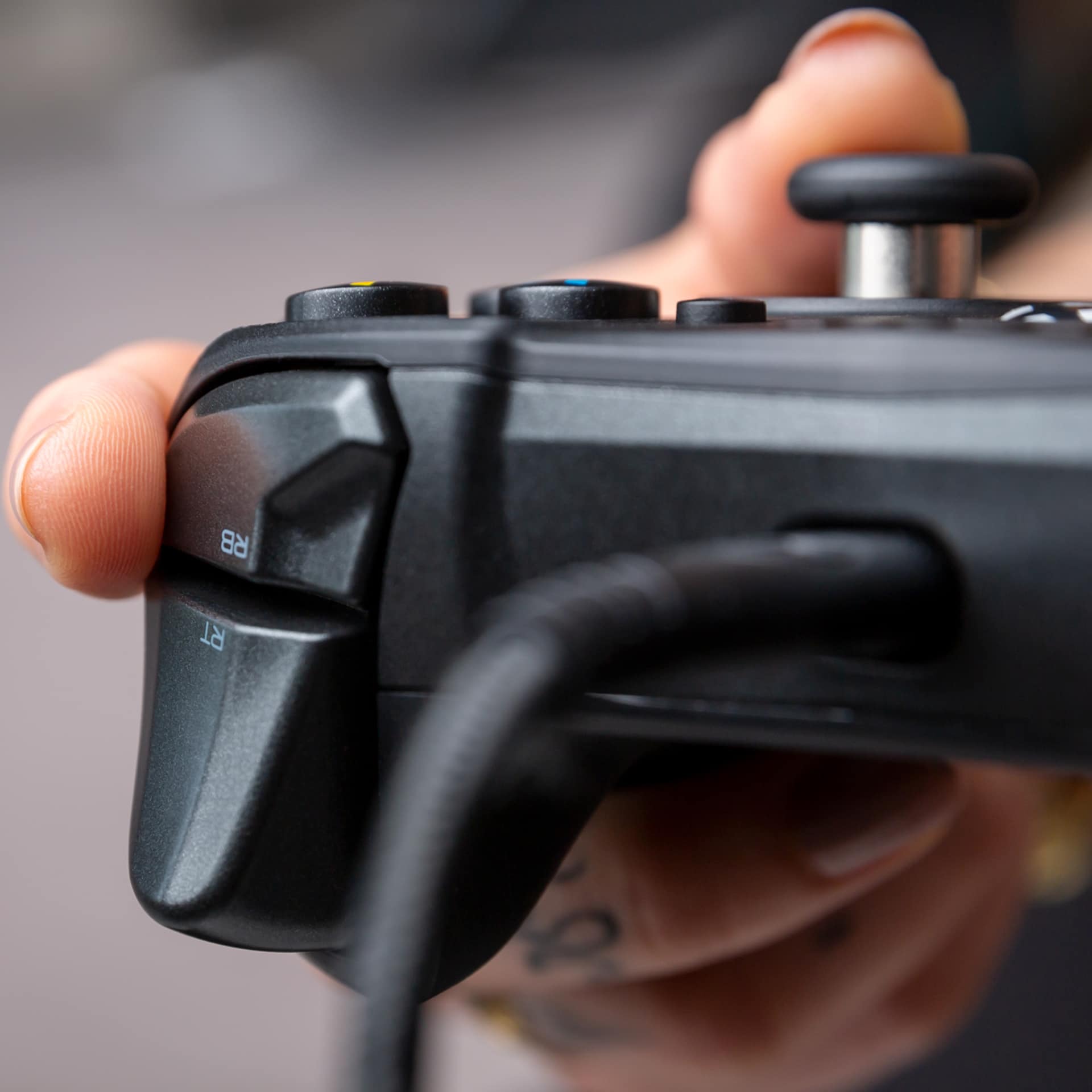 Malcolm Rig Controllers Nacon RIG Revolution X Pro Controller Review - CGMagazine