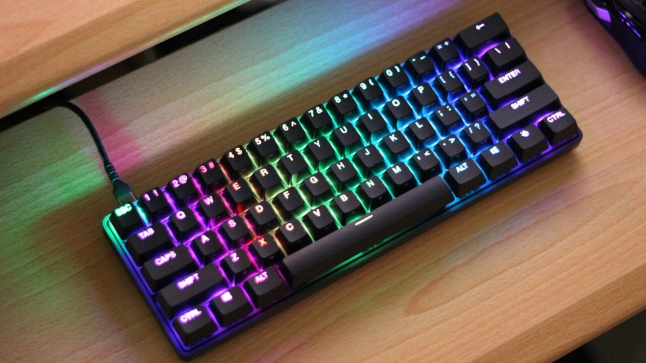 SteelSeries Apex Pro Mini Wireless Gaming Keyboard Review 5