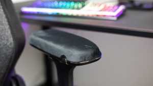 Secretlab PlushCell Memory Foam Armrest Review
