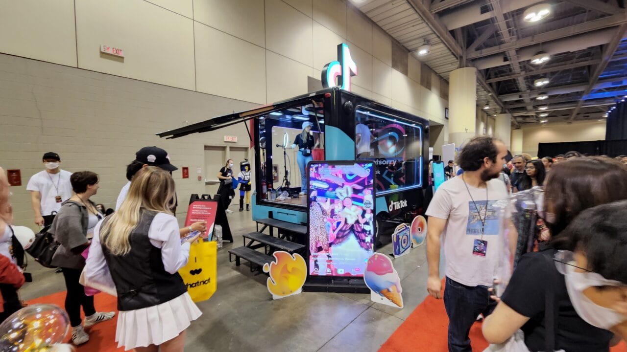 Fan Expo 2022 Is Here: Our Photo Alley Of Cosplay And More!