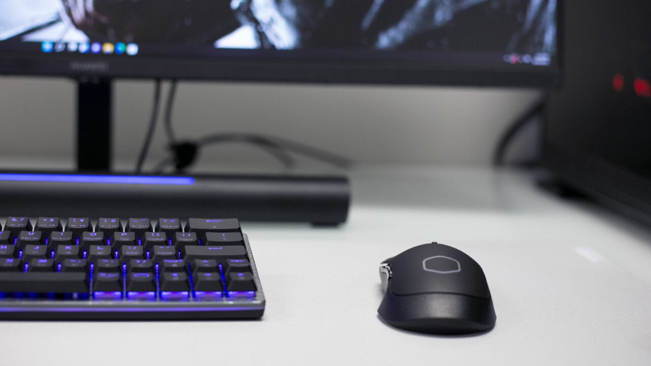 Cooler Master MM311 Wireless Gaming Mouse Review 1