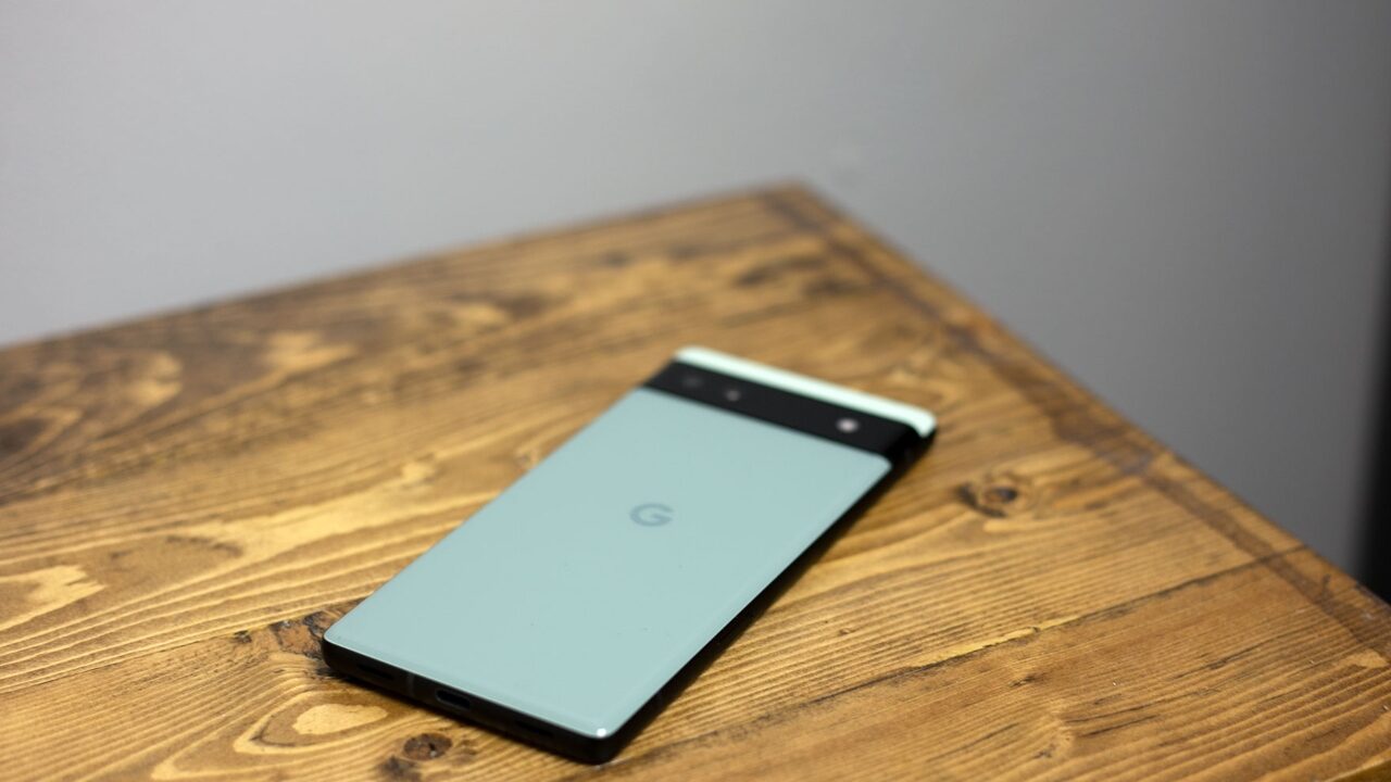 Google Pixel 6A Smartphone Review 5
