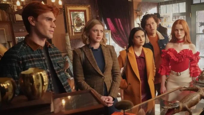 The Cw Is Killing Off 2 More Shows With The Flash After Season 9 &Amp; Riverdale'S Season 7 2
