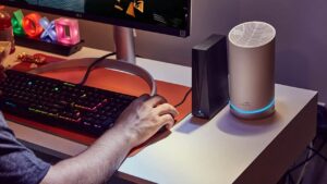 Arris SURFboard Thruster Gaming Acceleration Kit Review 3