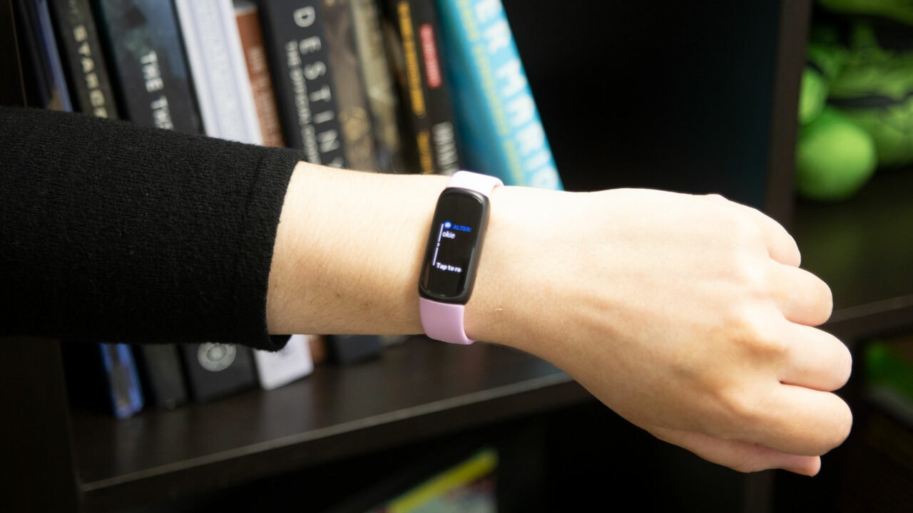 Fitbit Inspire 3 Smartwatch Review 6