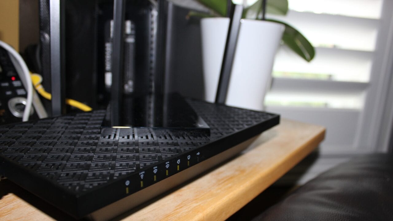 TP-Link AXE5400 Tri-Band Gigabit Wi-Fi 6E Router Review 4