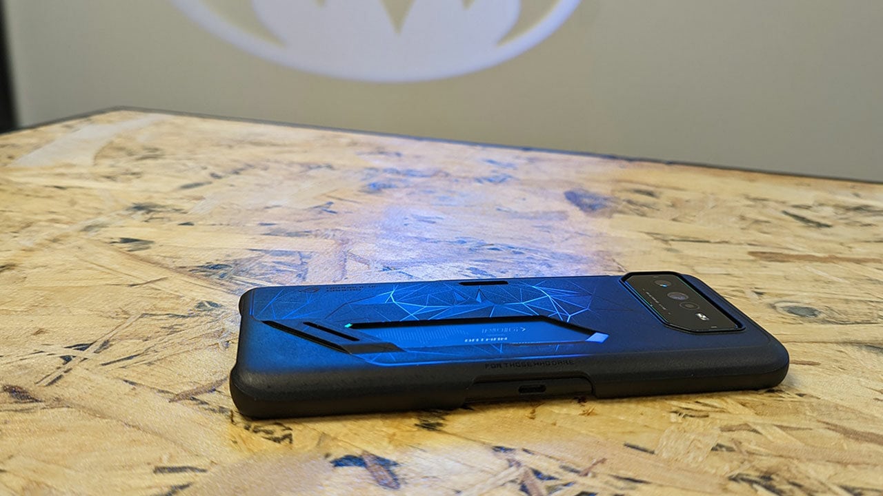 Asus-Rog-Phone-6-Batman-Edition-Review 875838