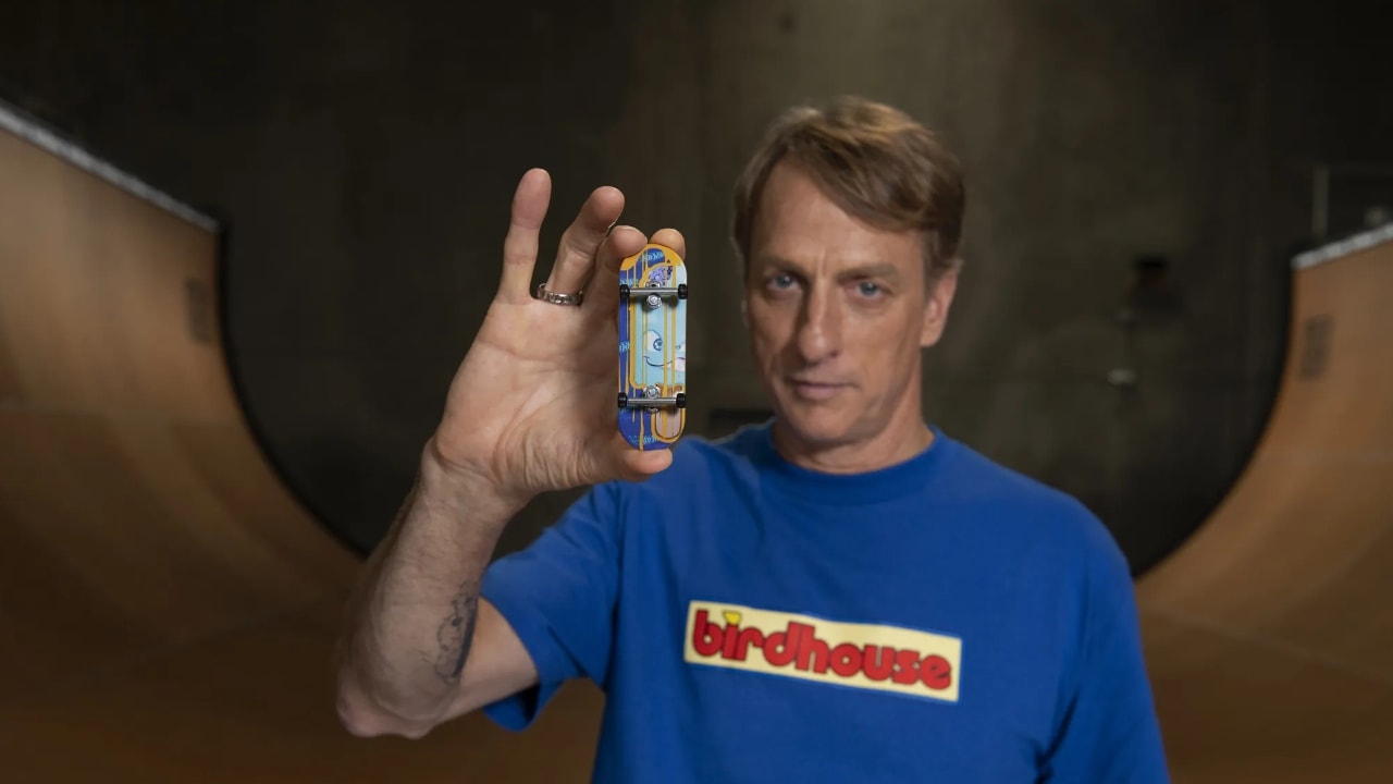 hot wheels skate finally comes to canada with fingerboards 164824