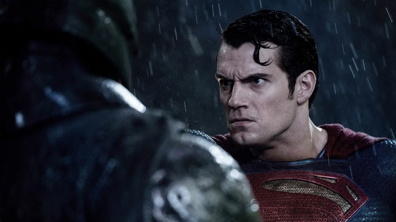 henry cavill hangs up cape as superman 083096