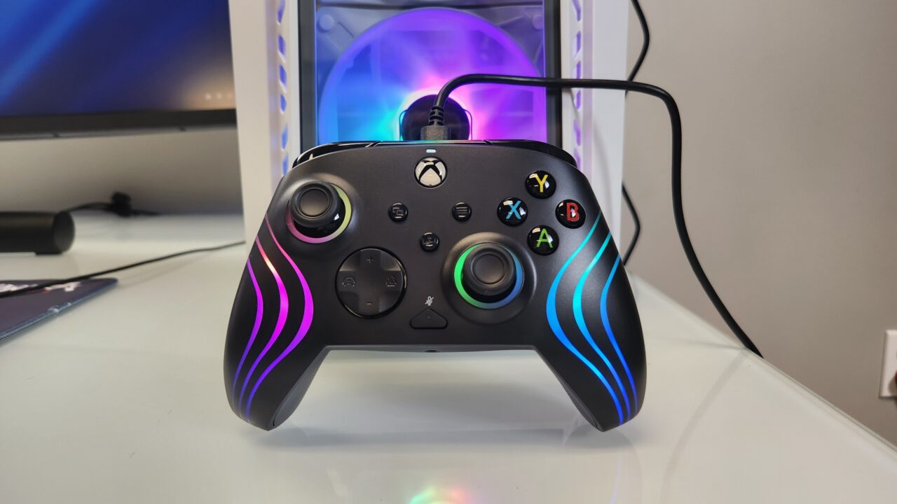 pdp xbox series xs amp pc black afterglow wave controller review 740378