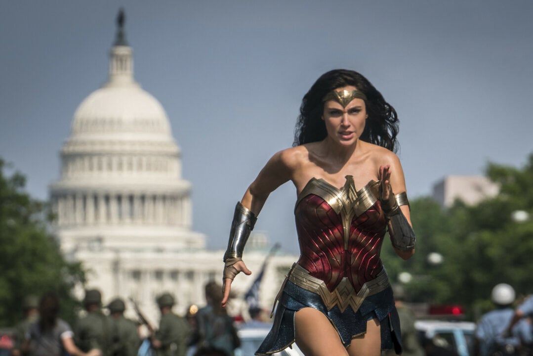 wonder woman 3 director talks about cancellation amp rogue squadrom 333721