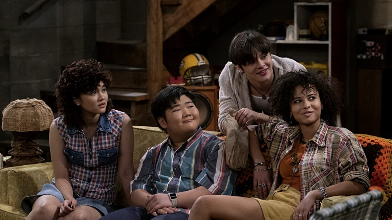 That 90S Show Season One Review 23012701 2