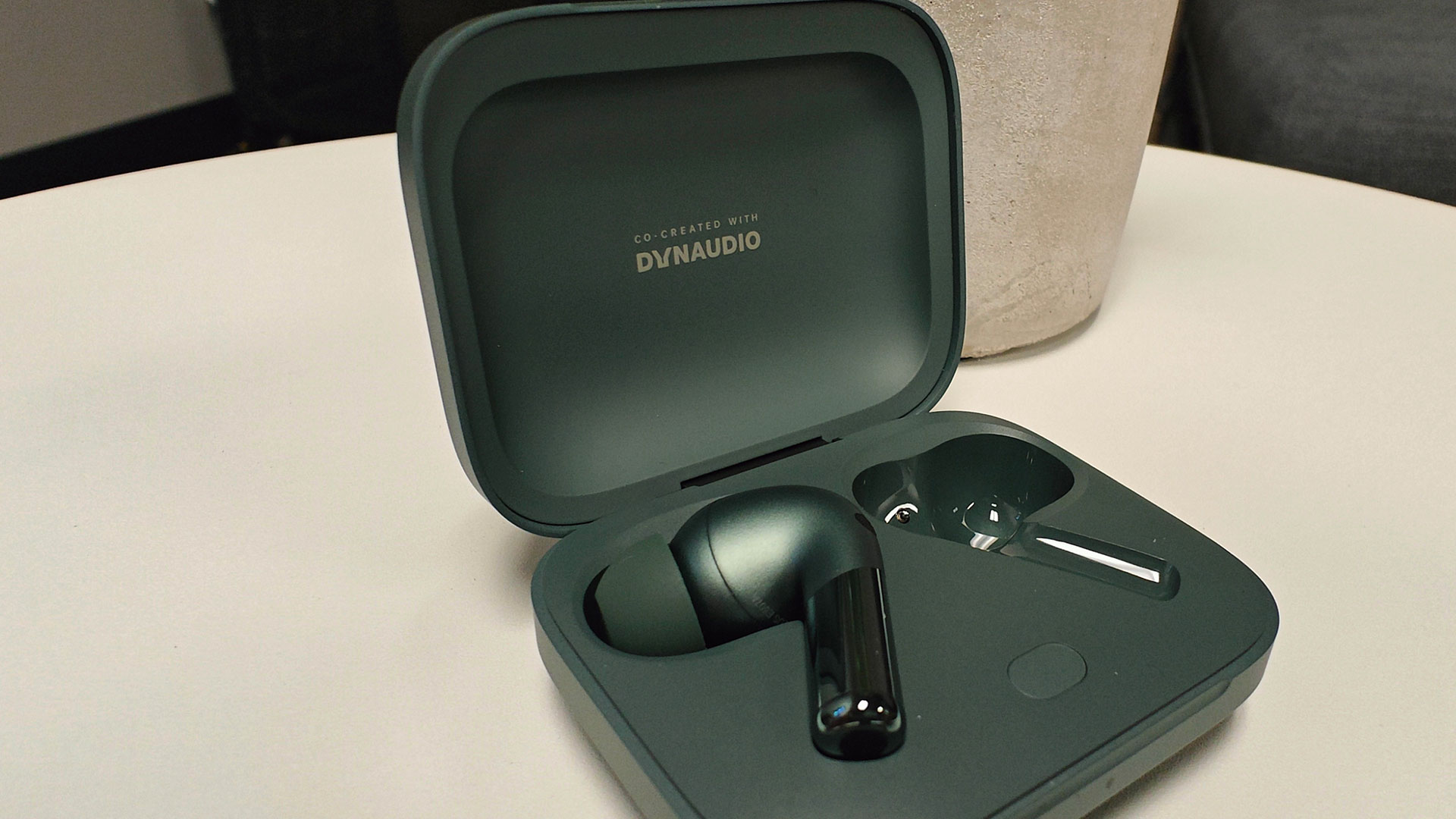 Oneplus Buds Pro 2 Earbuds Review 23020502