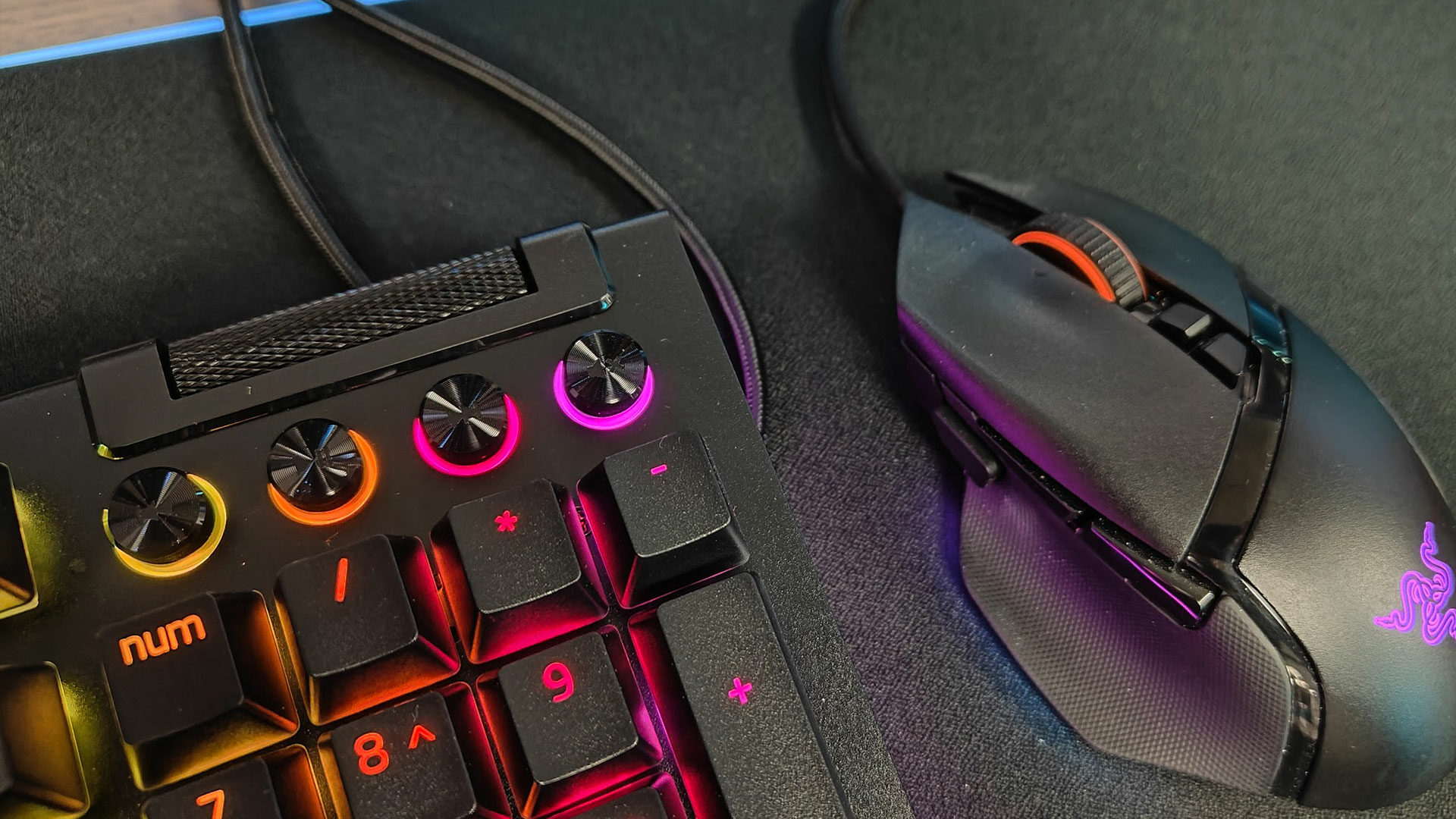 Razer Blackwidow V4 Pro Keyboard Review Razer Blackwidow V4 Pro Keyboard Review 23021502 4