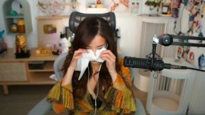 pokimane exposes misconduct on stream stemming from industry pros lies amp deception 23030303 2