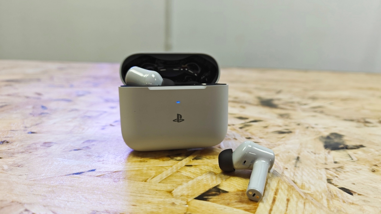 Razer Hammerhead Hyperspeed Earbuds (PS5) Review