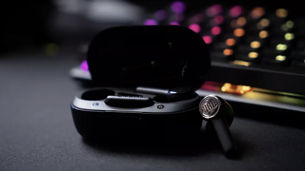 JBL Quantum TWS Air Earbuds Review 