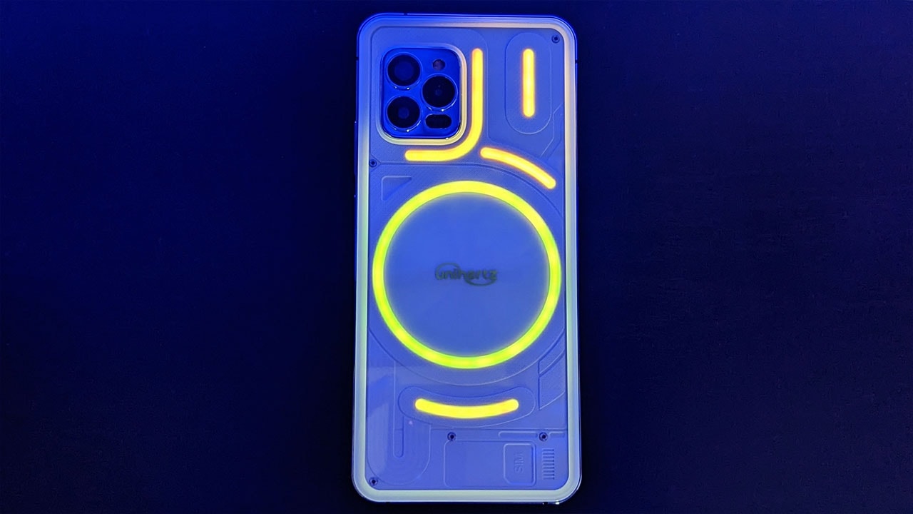 Unihertz Luna Smartphone Review