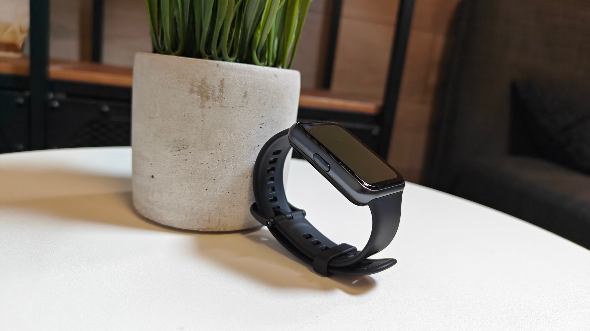 HUAWEI Watch Fit 2 Review