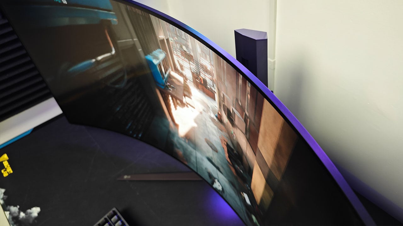 LG UltraGear 45GR95QE 45" Monitor Review
