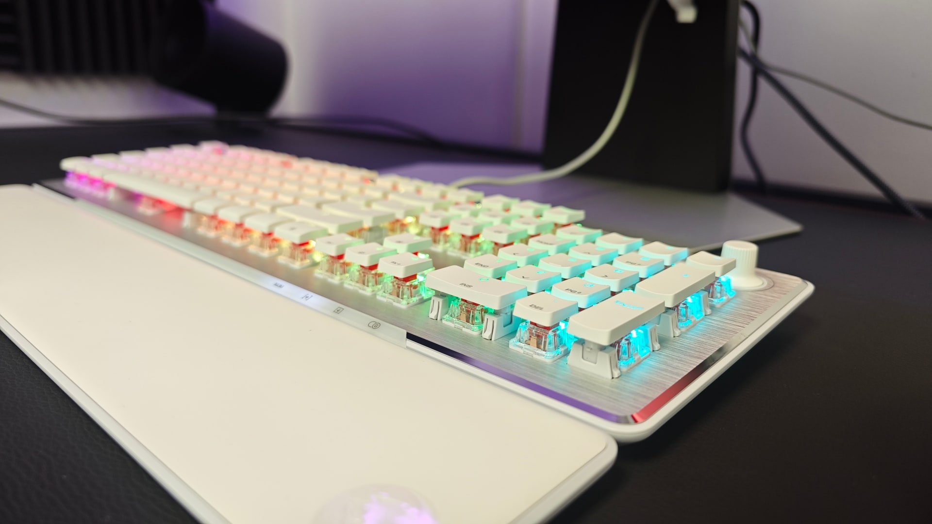 ROCCAT Vulcan II Mechanical Keyboard Review